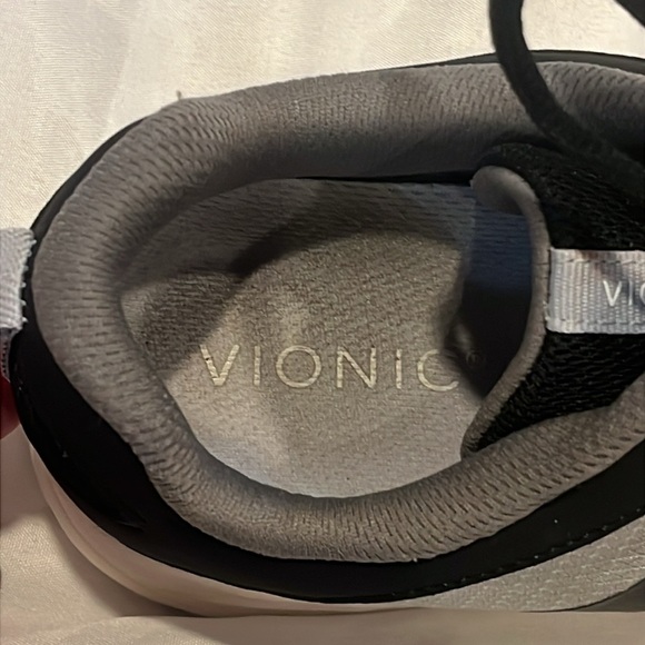 Vionic Brisk Radiant Women's Athletic Comfort Shoe blue black walking sneaker 8 - Picture 6 of 16